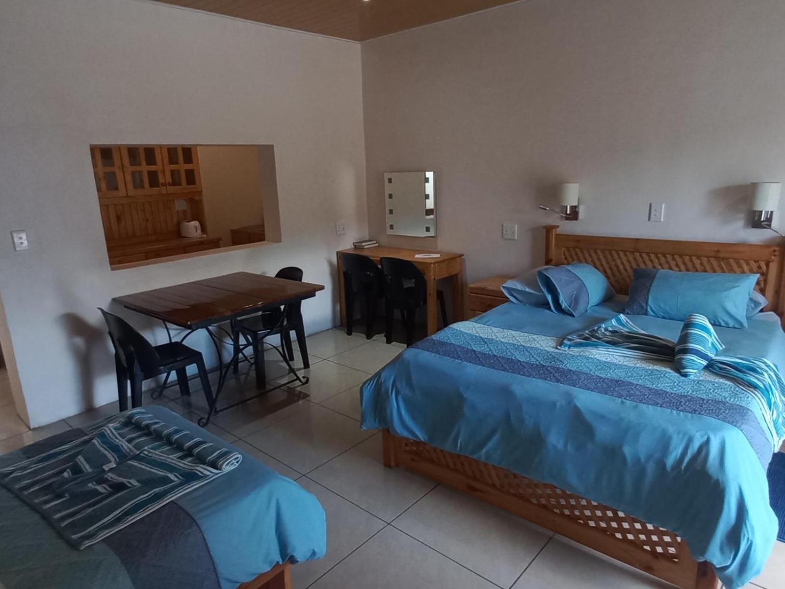 Ombinda Country Lodge Оутджо Стая снимка